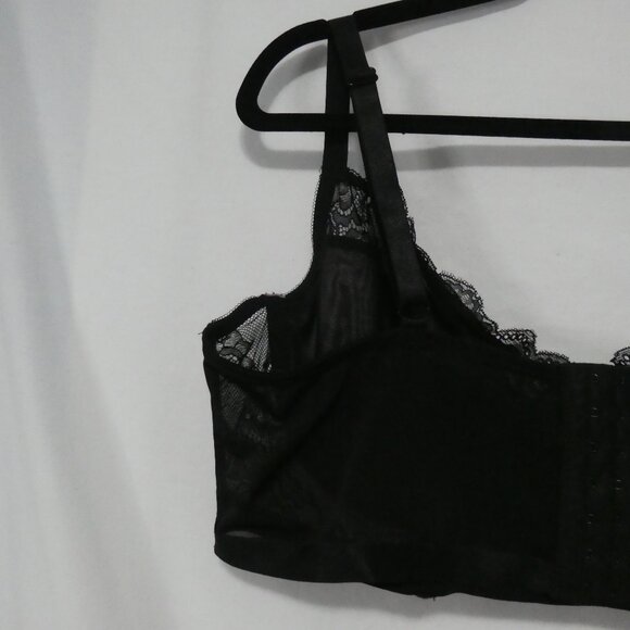 TORRID CURVE | size 2 | Elegant Floral Lace Bra With Rose Design | Underwire - Picture 6 of 16